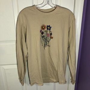 flower tee!
